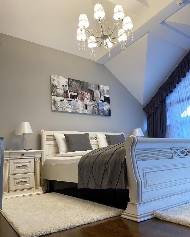 Hostynnyy Dvir Apartament Hotel & Spa 슬랍스크 외부 사진